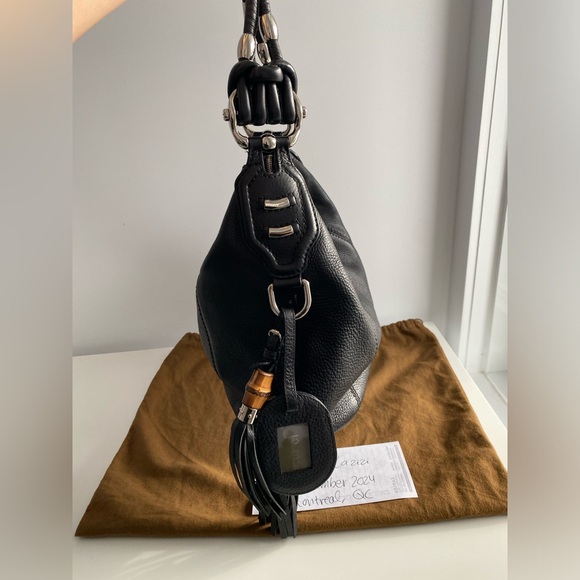SOLD ๐ Gucci Hobo Bag Black Grainy Leather Silver Hardware Bamboo - Picture 3 of 13